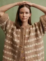 Isager Yarn - GARNKIT 'Karla Cape'