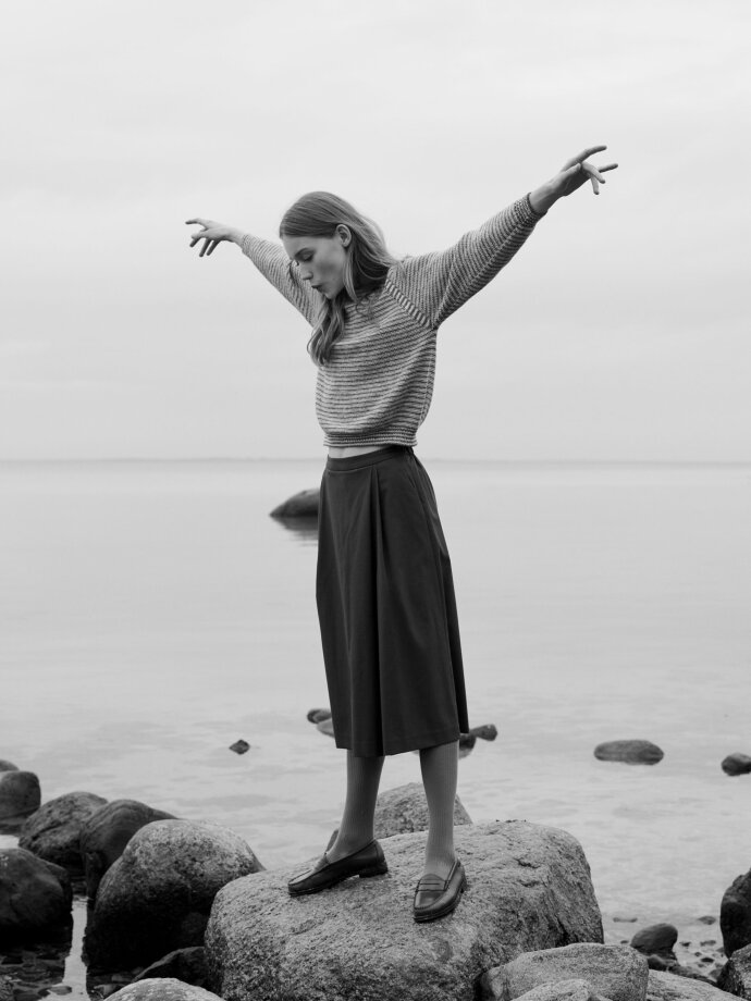 HELGA ISAGER 'Field'
