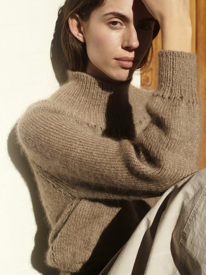 HELGA ISAGER 'Working Girl'