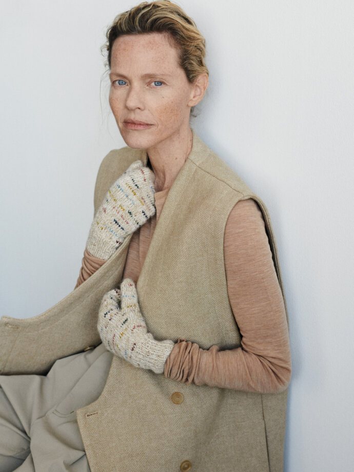 Isager Yarn - HELGA ISAGER og HELGA JÓNA THÓRUNNARDÓTTIR, Handcraft