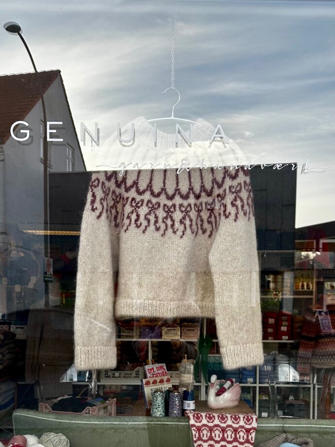 Isager Yarn - GARNKIT 'Northern Augustins no. 4'